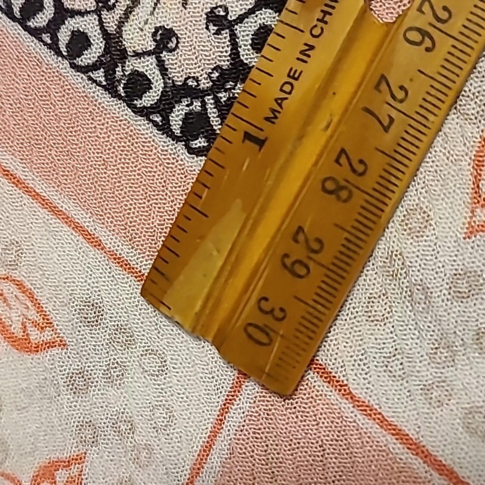 Floral Patterned Scarf Fabric - Picture 4 of 7